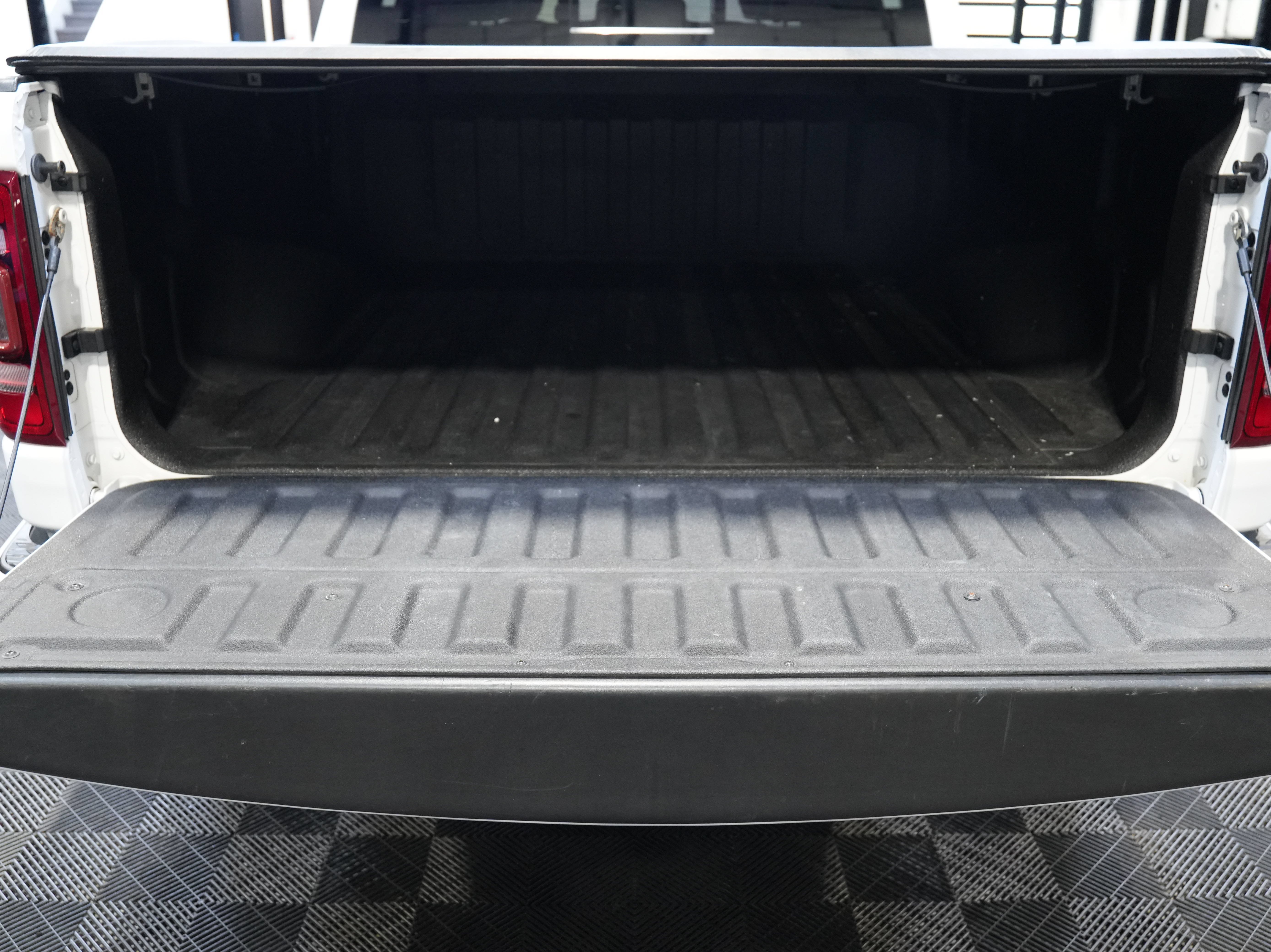 Used 2020 RAM 1500 Limited AWD/4WD image 54