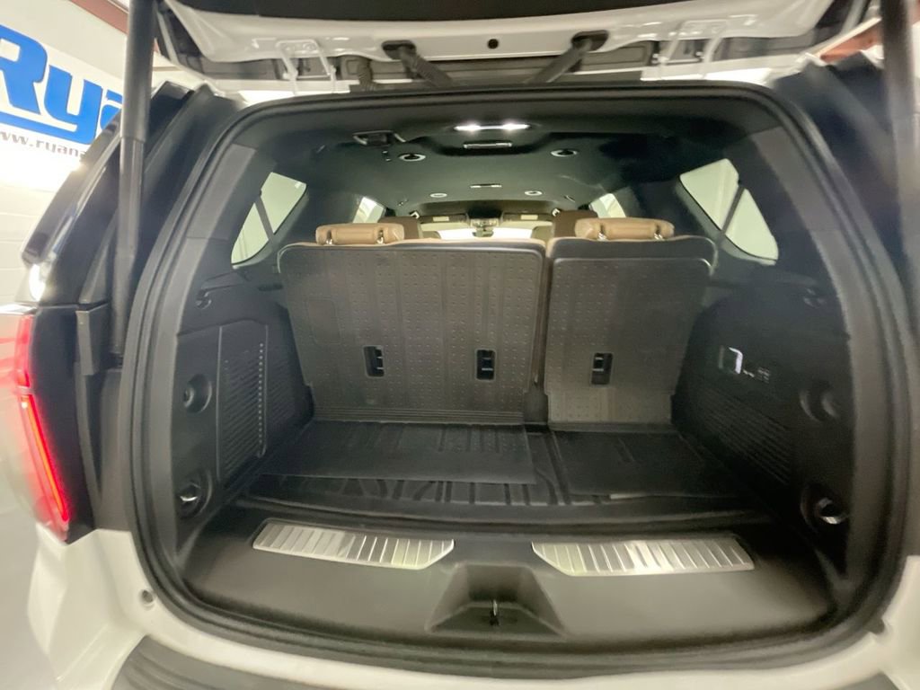 Used 2024 Chevrolet Tahoe Premier image 25