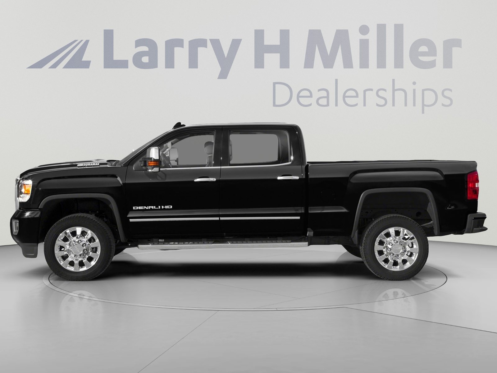 Used 2018 GMC Sierra 2500 Denali w/ Duramax Plus Package AWD/4WD image 3