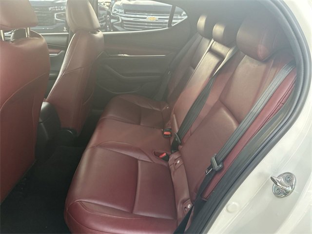 Used 2019 MAZDA MAZDA3 Hatchback w/ Premium Package image 26