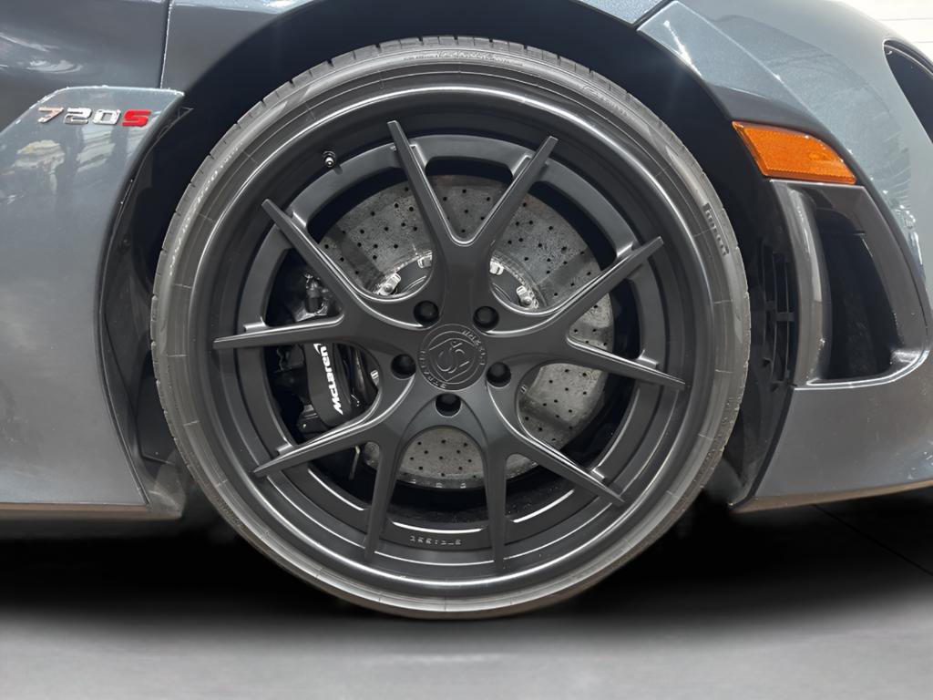 Used 2018 McLaren 720S image 27