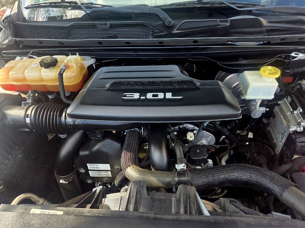 Used 2020 RAM 1500 Laramie w/ Sport Appearance Package RWD image 18