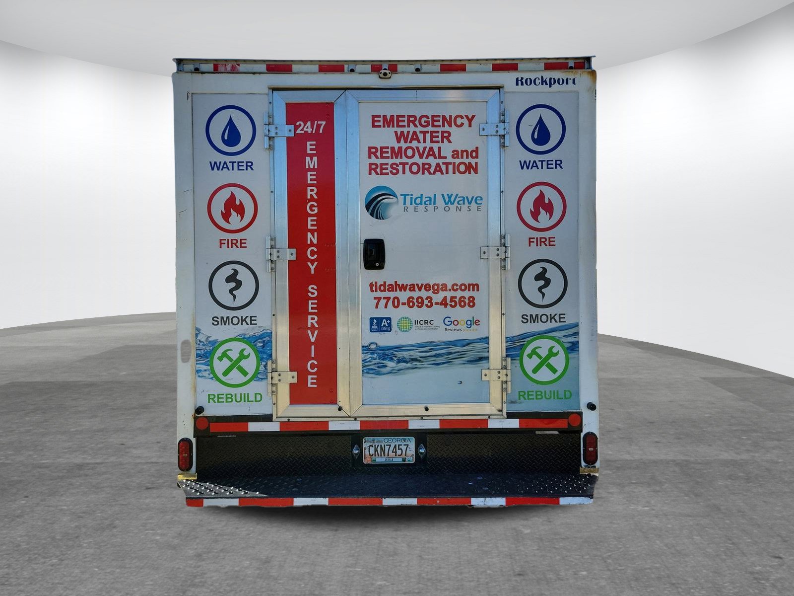 Used 2018 GMC Savana 3500 w/ Power Convenience Package image 5