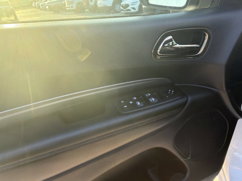Used 2020 Dodge Durango GT w/ Blacktop Package RWD image 8