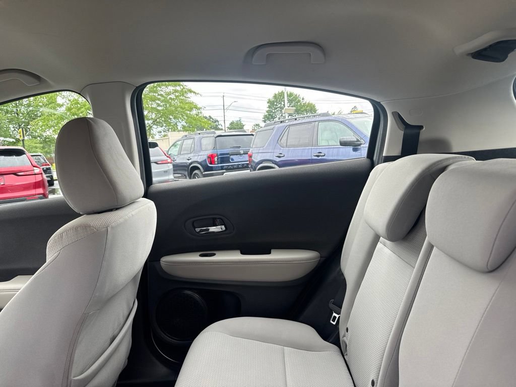 Certified 2019 Honda HR-V LX image 18
