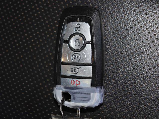 Certified 2020 Ford Escape SEL image 36