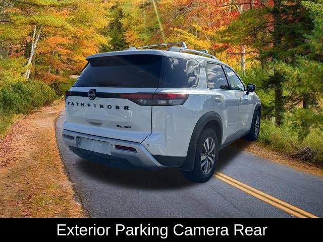 Certified 2023 Nissan Pathfinder SL w/ Black Appearance Package AWD/4WD image 14