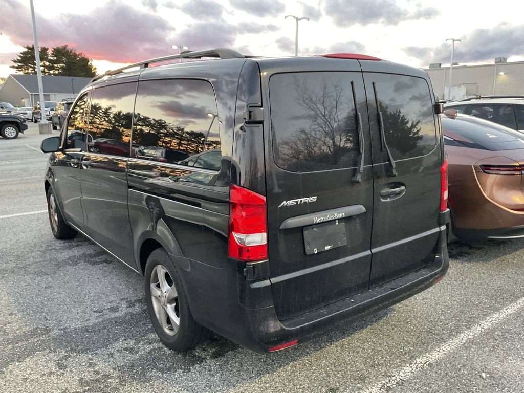 Used 2018 Mercedes-Benz Metris Passenger image 7