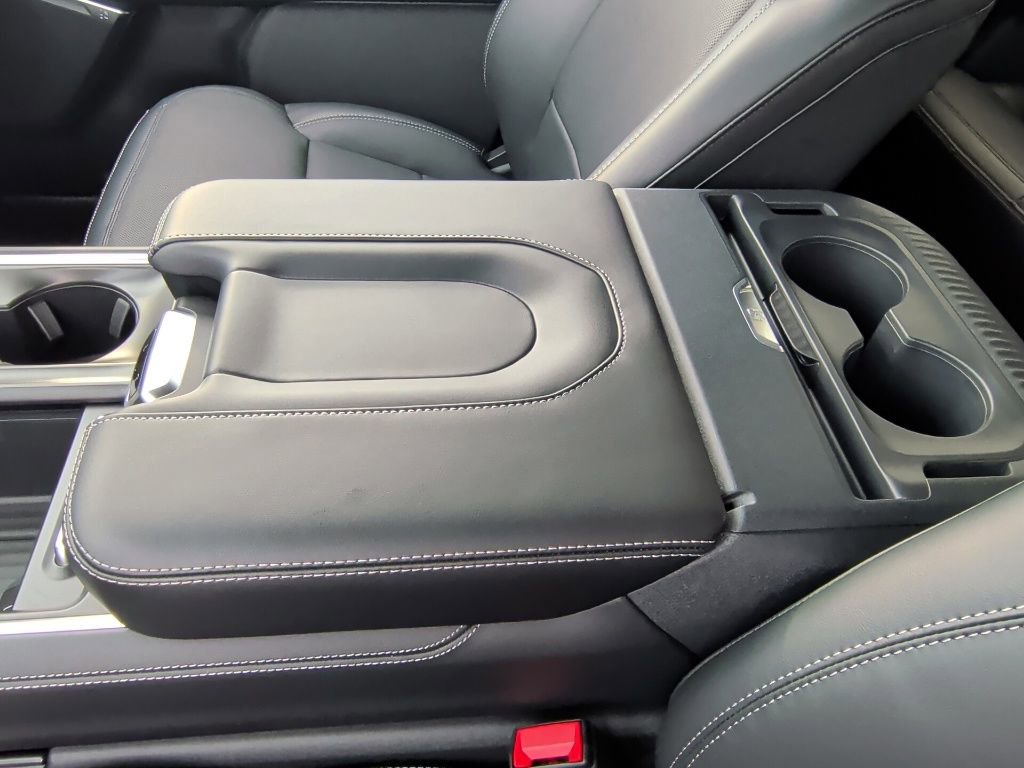 New 2026 Ford Expedition Max Platinum image 32