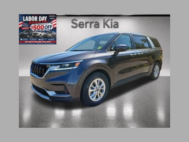 Used 2023 Kia Carnival LX FWD image 1