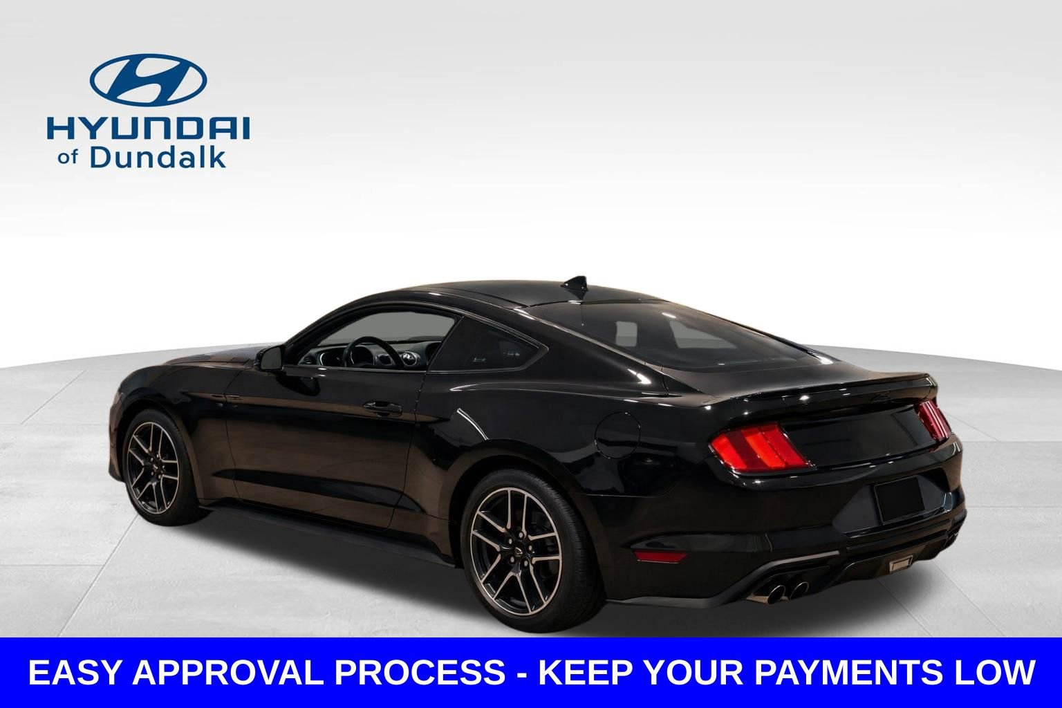 Used 2022 Ford Mustang Premium RWD image 8