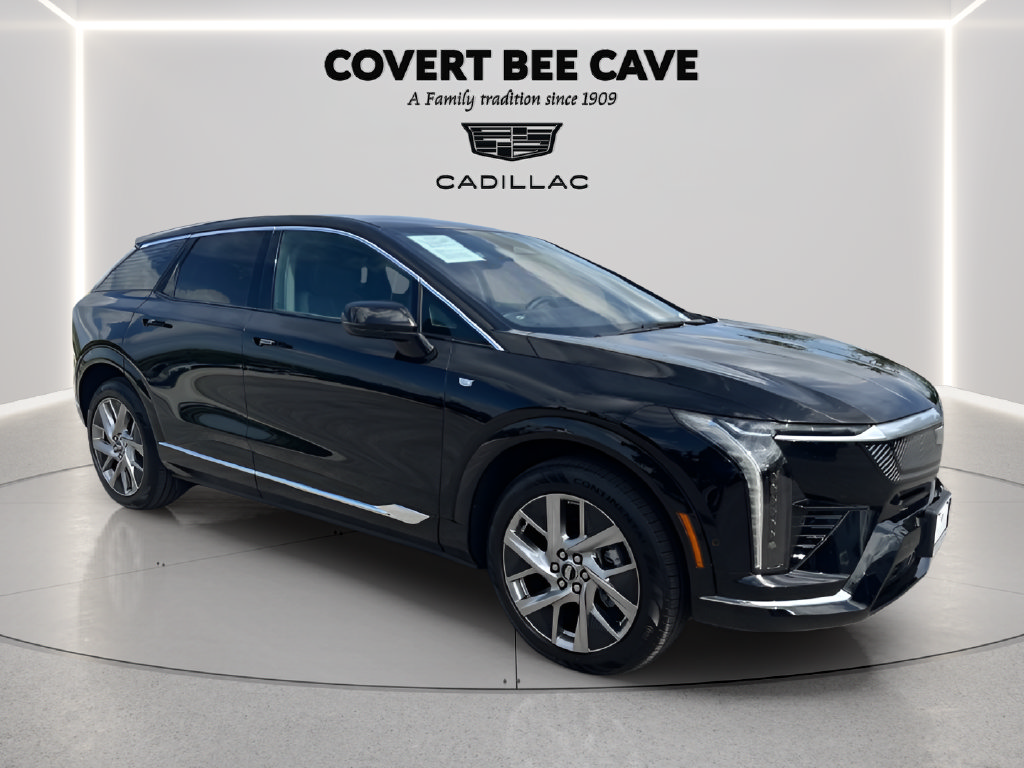 Certified 2025 Cadillac Optiq Luxury 1