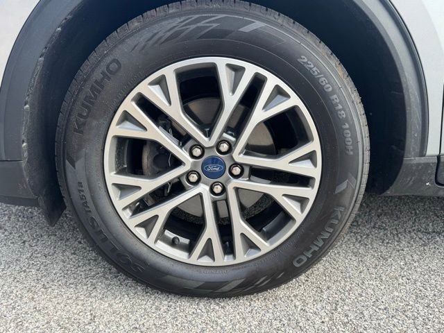 Used 2022 Ford Escape SEL AWD/4WD image 2