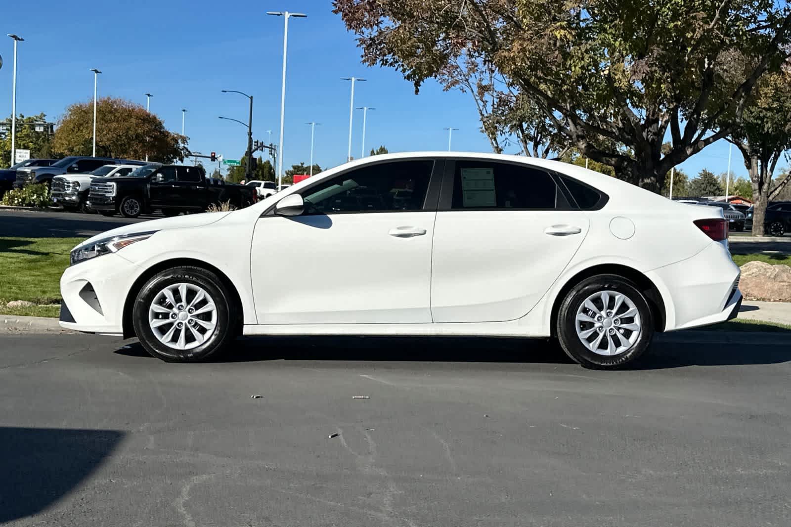 Used 2024 Kia Forte LX FWD image 5