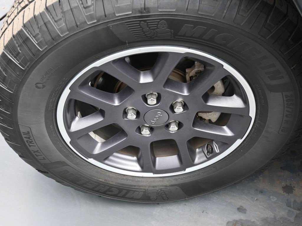 Certified 2021 Jeep Gladiator Overland w/ Popular Equipment Package image 17