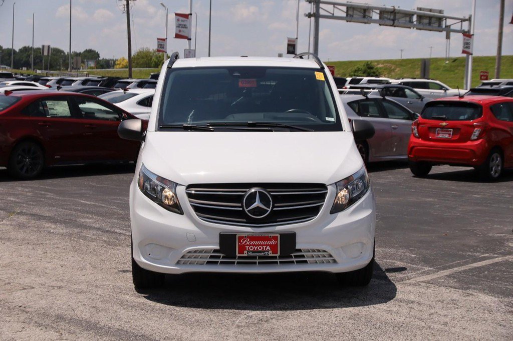 Used 2023 Mercedes-Benz Metris Passenger image 4