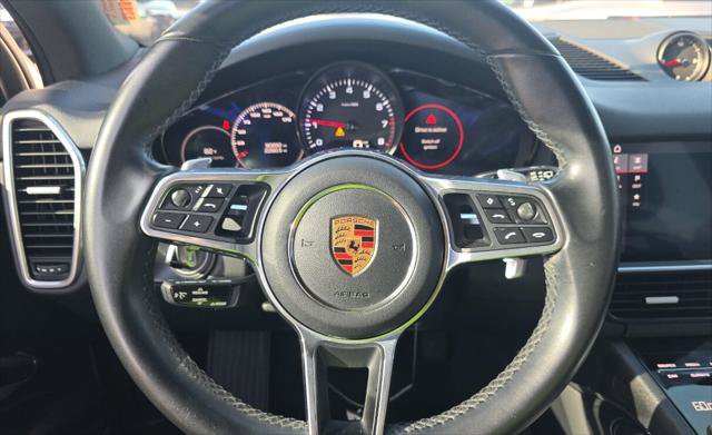 Used 2019 Porsche Cayenne AWD/4WD image 19