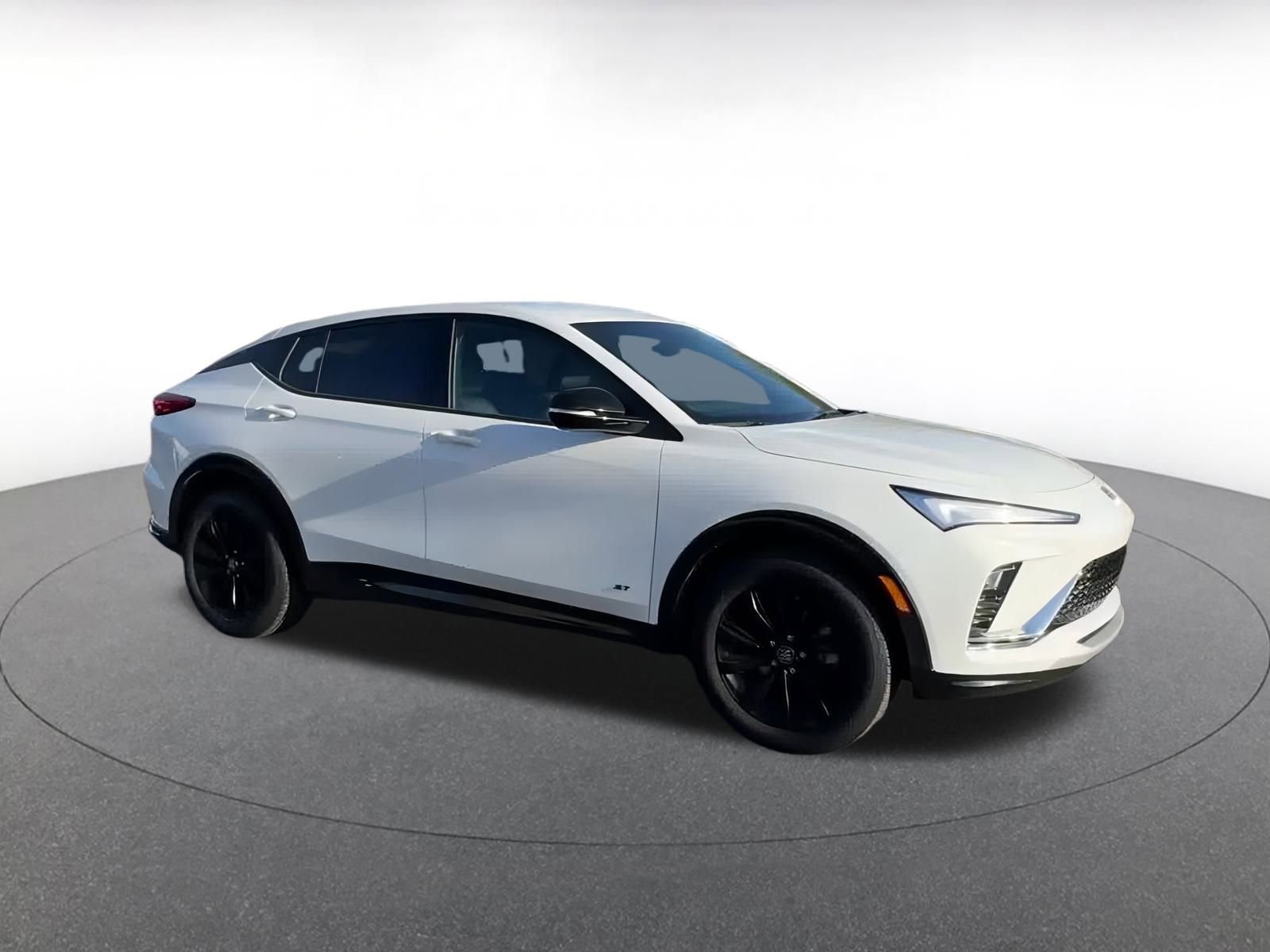 Used 2025 Buick Envista Sport Touring video 2