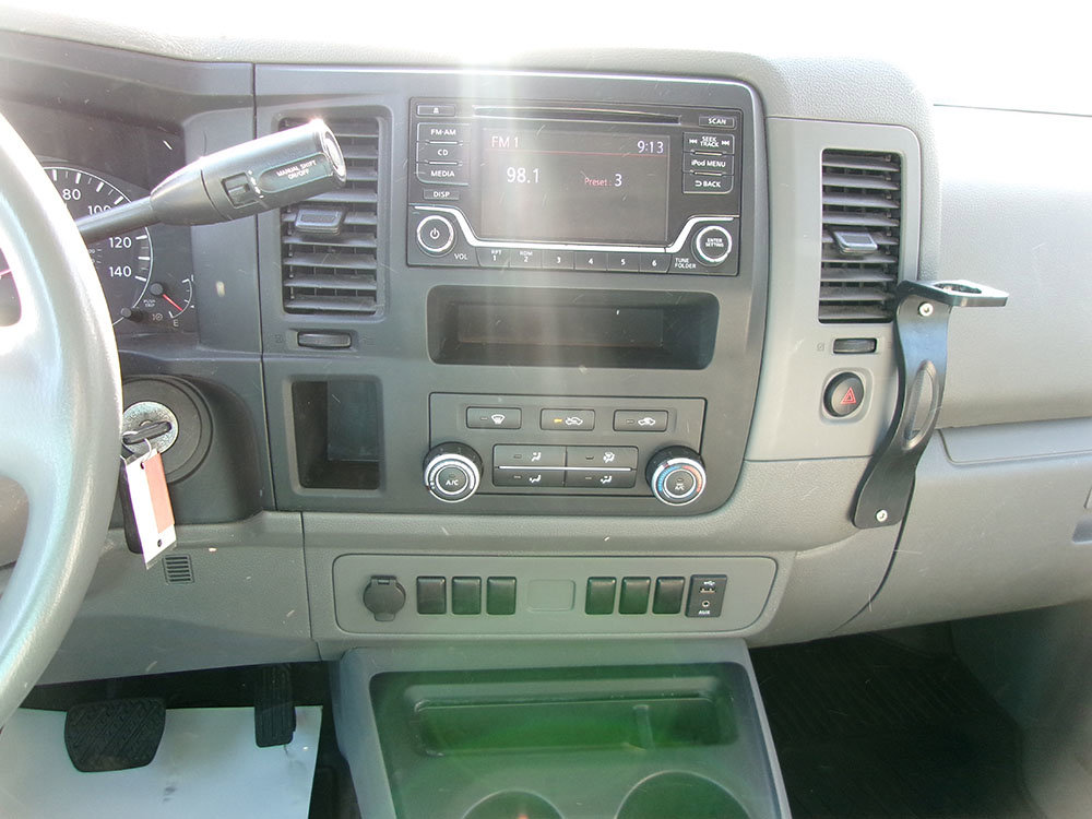 Used 2018 Nissan NV 2500 S RWD image 13