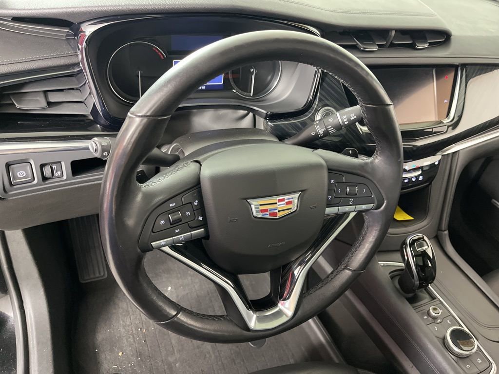 Used 2020 Cadillac XT6 Premium Luxury w/ LPO, Floor Liner Package image 30
