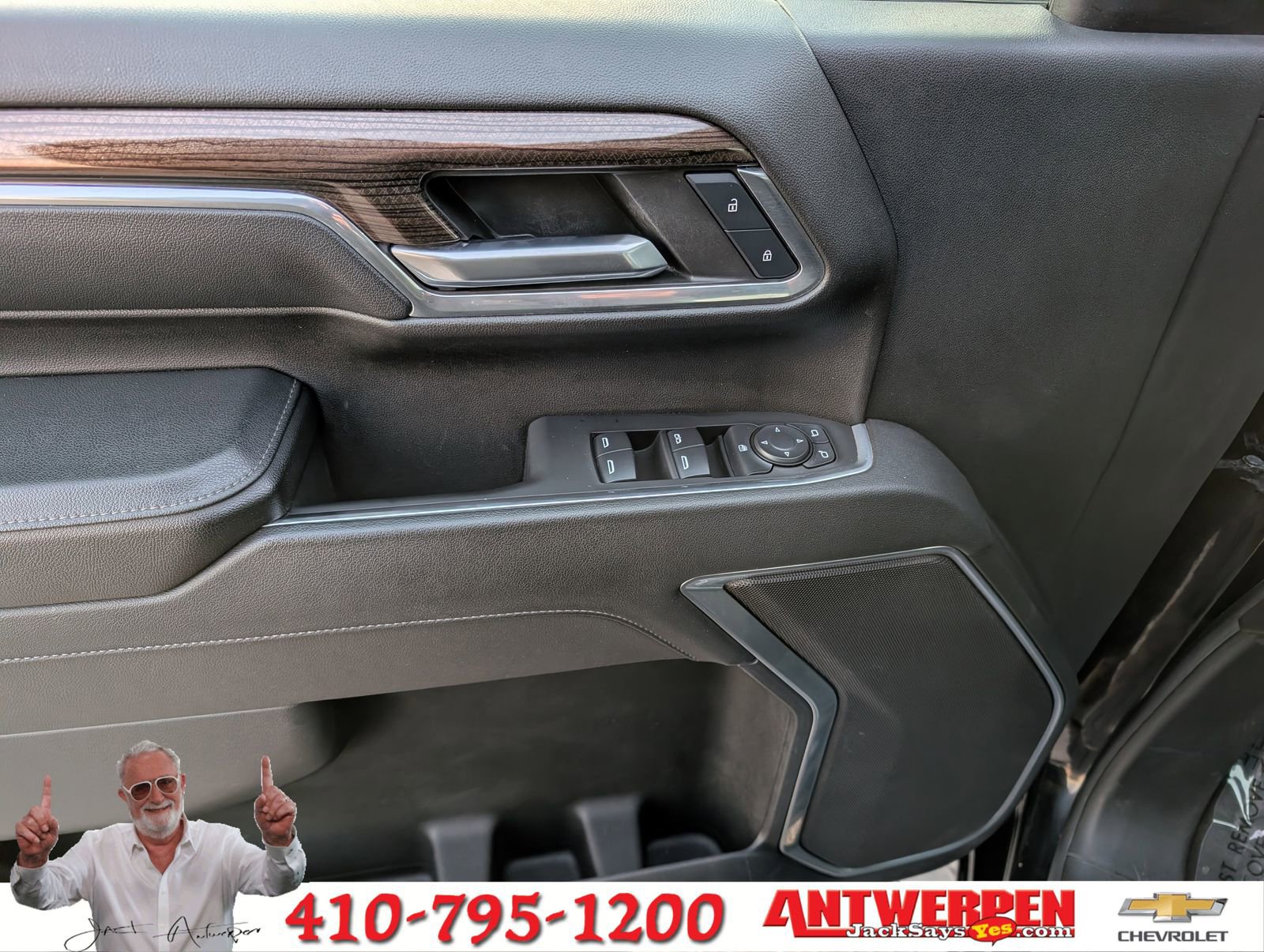 Used 2024 Chevrolet Silverado 2500 LT image 18
