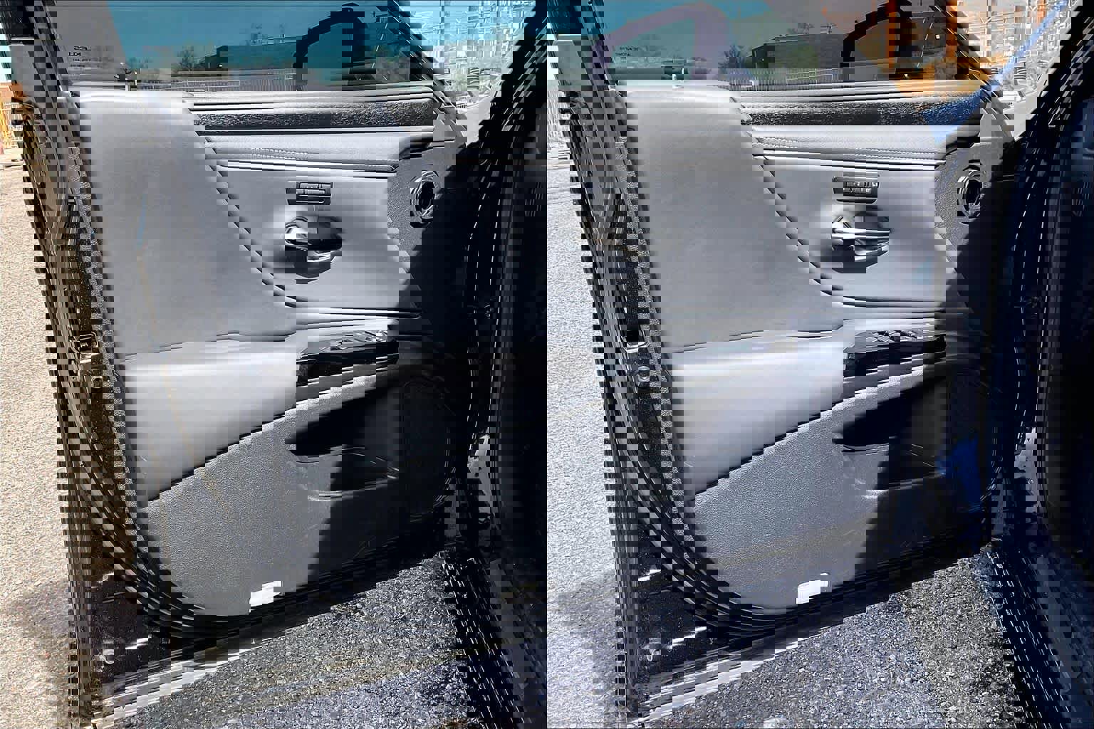 Used 2025 Lexus ES 300h w/ Premium Package image 20