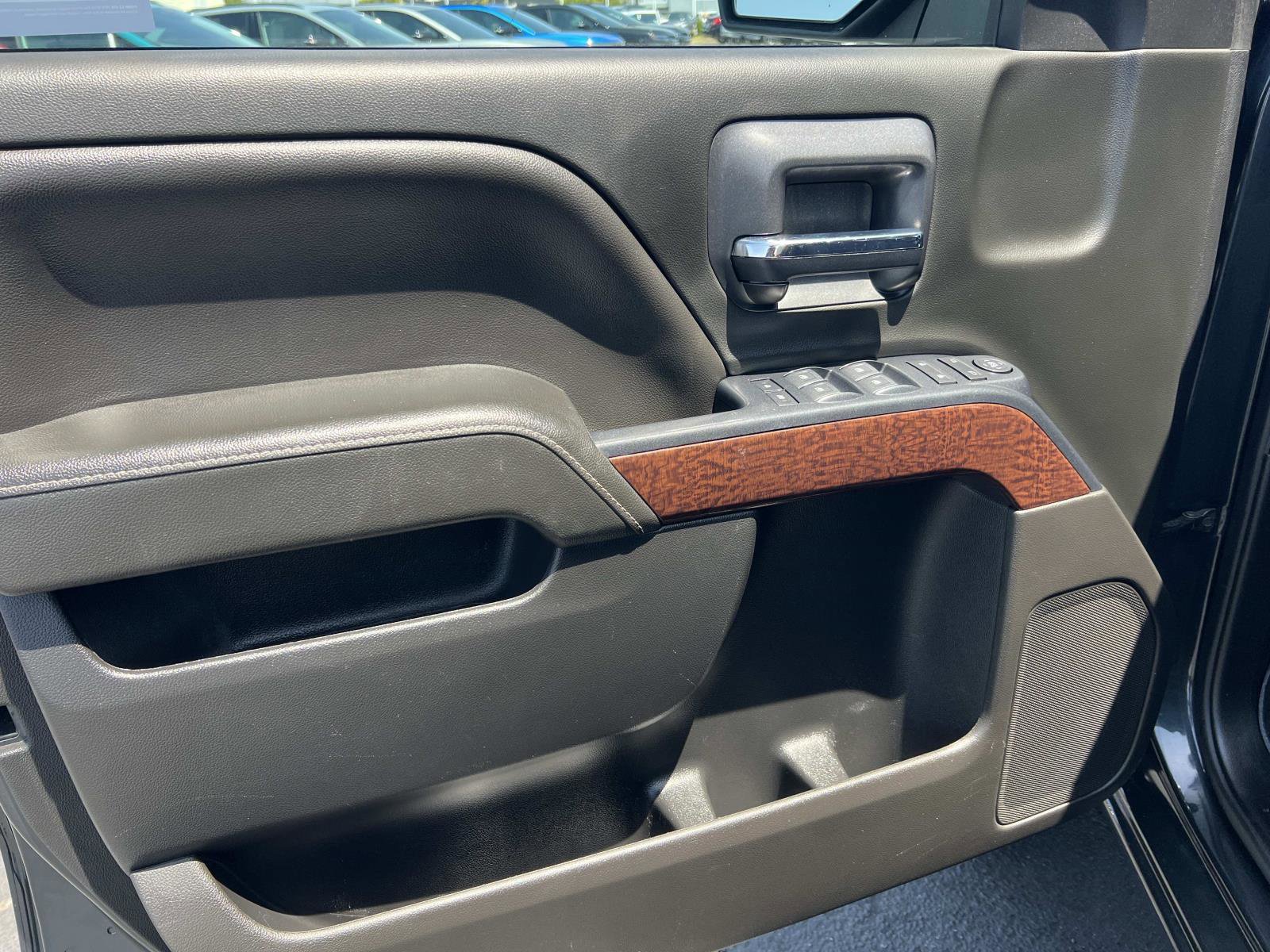 Used 2019 GMC Sierra 1500 SLE w/ Texas SLE Value Package RWD image 6