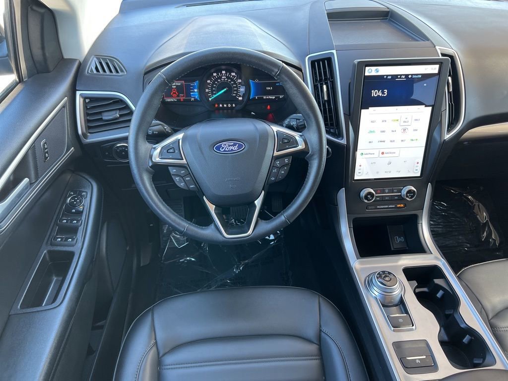 Used 2024 Ford Edge SEL image 15