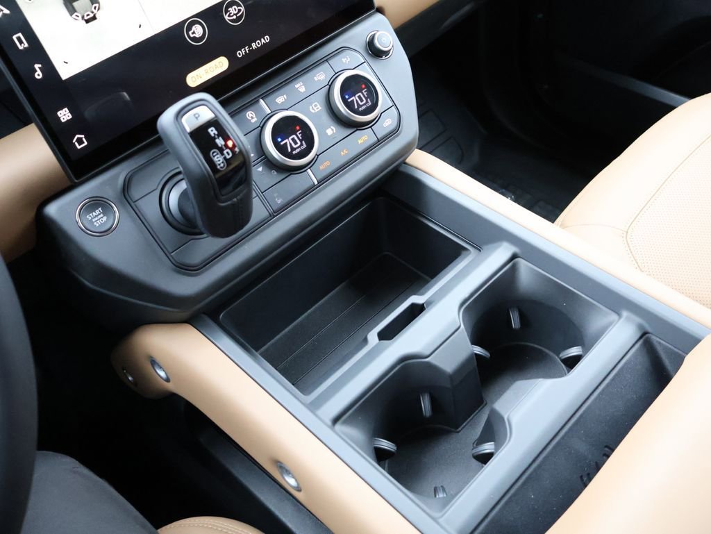 New 2026 Land Rover Defender 110 S AWD/4WD image 24