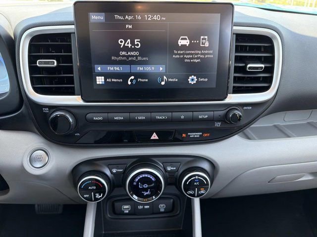 Used 2025 Hyundai Venue SEL FWD image 27