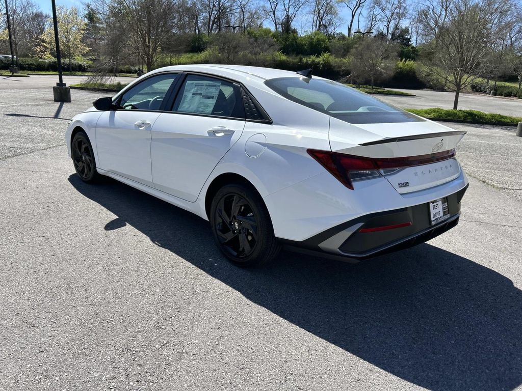 New 2026 Hyundai Elantra Sport FWD image 5