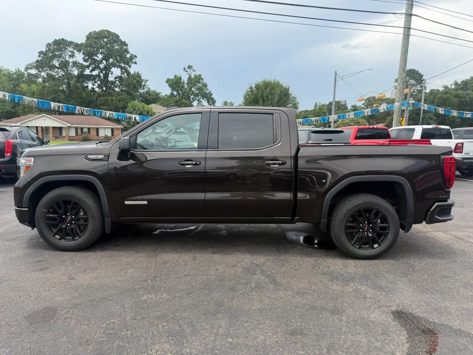 Used 2020 GMC Sierra 1500 Elevation w/ Elevation Value Package RWD image 12