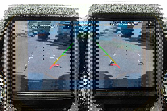 Used 2013 Ford F250 Platinum w/ Platinum Pkg image 13