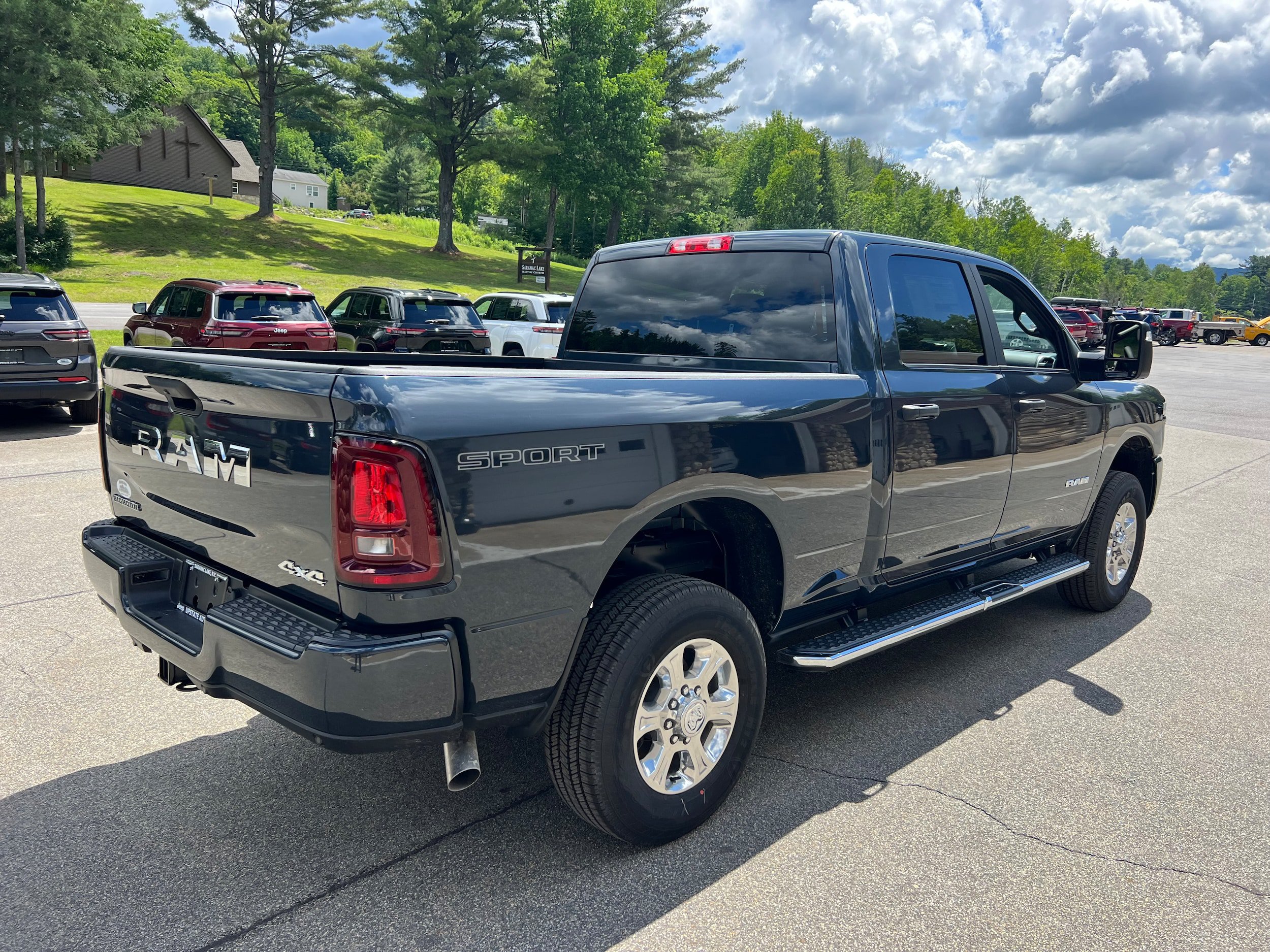 New 2026 RAM 2500 Big Horn AWD/4WD image 5