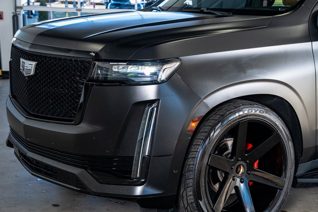 Used 2021 Cadillac Escalade Sport w/ Driver Assist Tech Package image 11