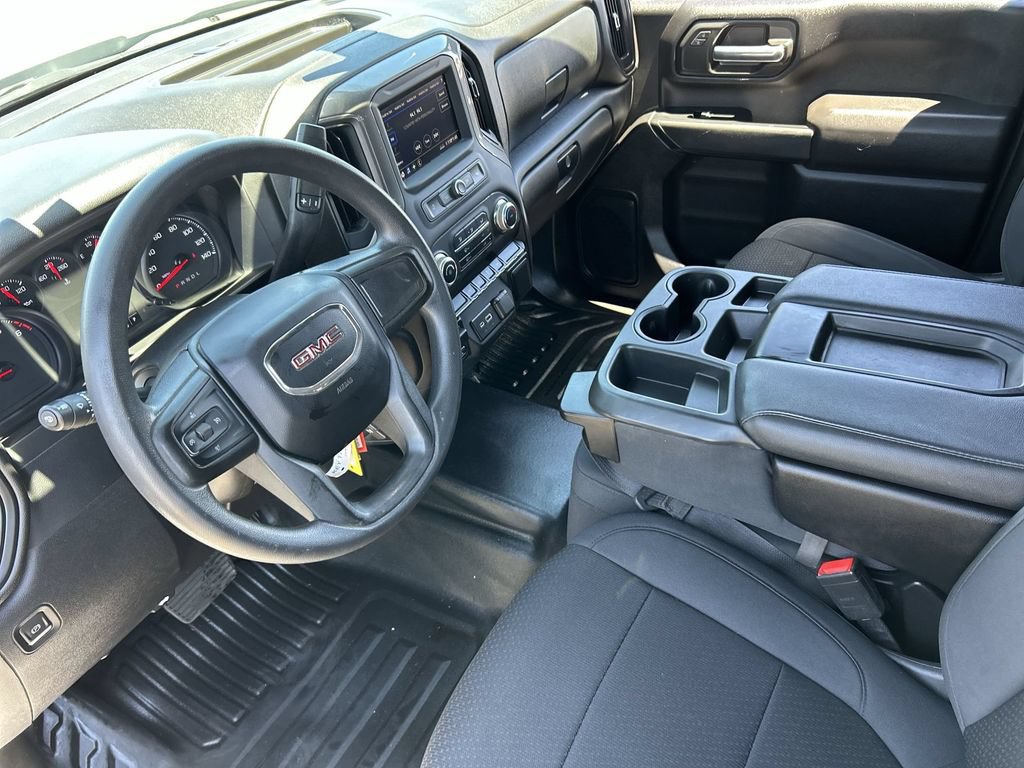 Used 2023 GMC Sierra 2500 Pro w/ Convenience Package RWD image 10