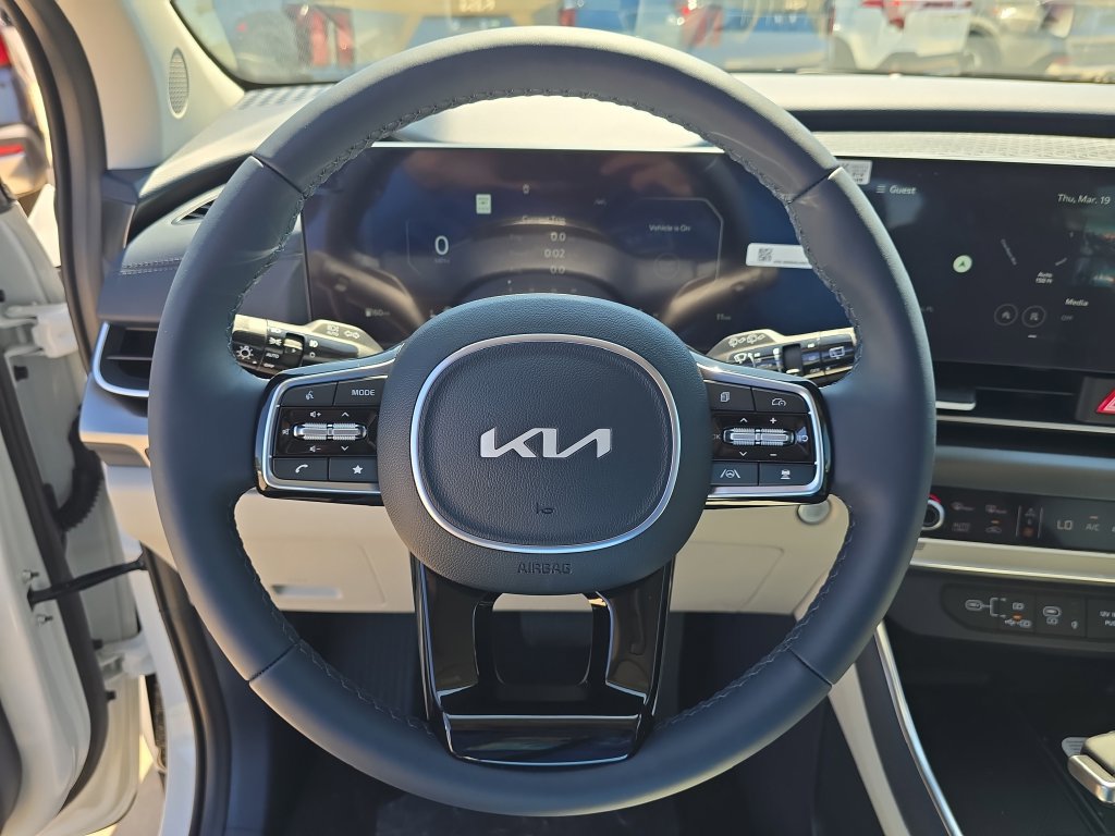 New 2026 Kia Carnival SX Prestige FWD image 31