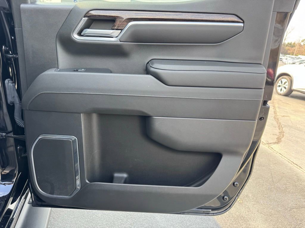 Used 2023 GMC Sierra 1500 Elevation w/ LPO, Elevation Black Package image 25