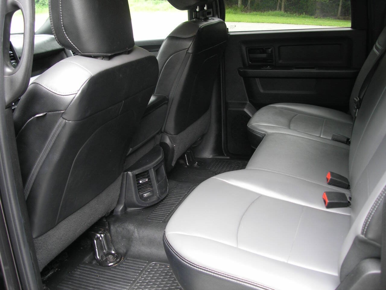 Used 2024 RAM 2500 Tradesman AWD/4WD image 4