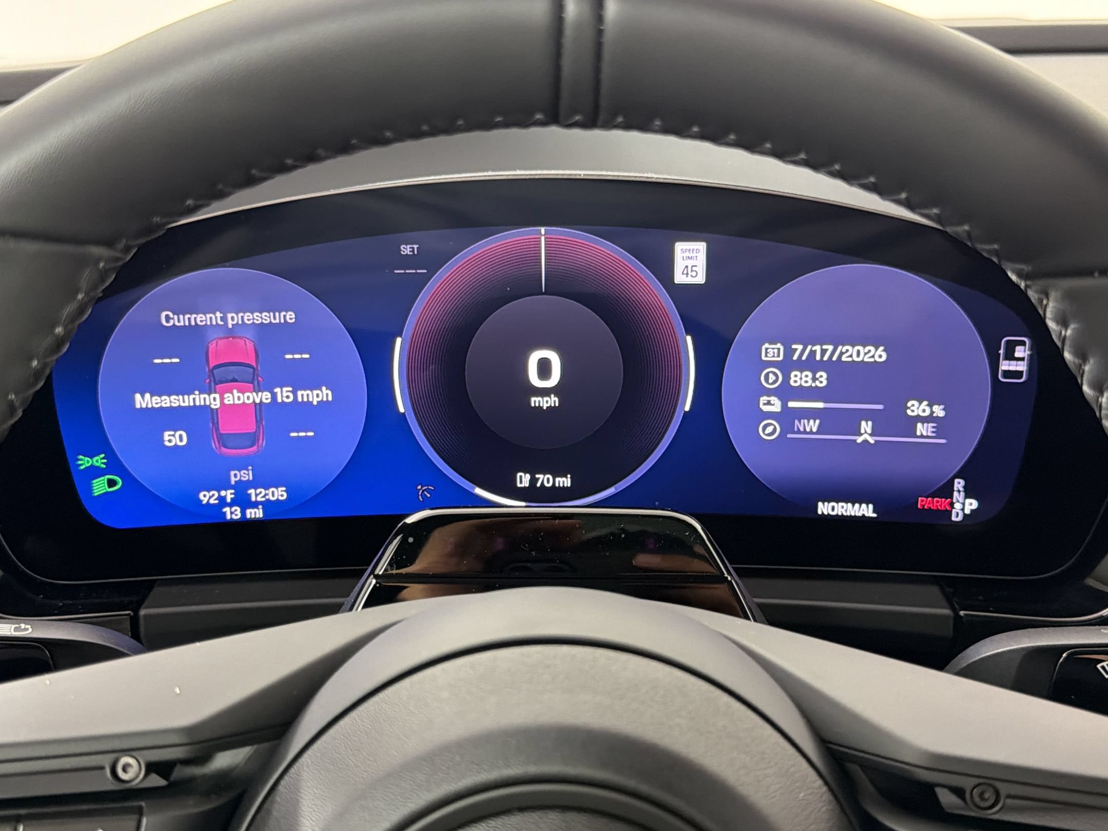 New 2026 Porsche Macan Electric RWD image 22