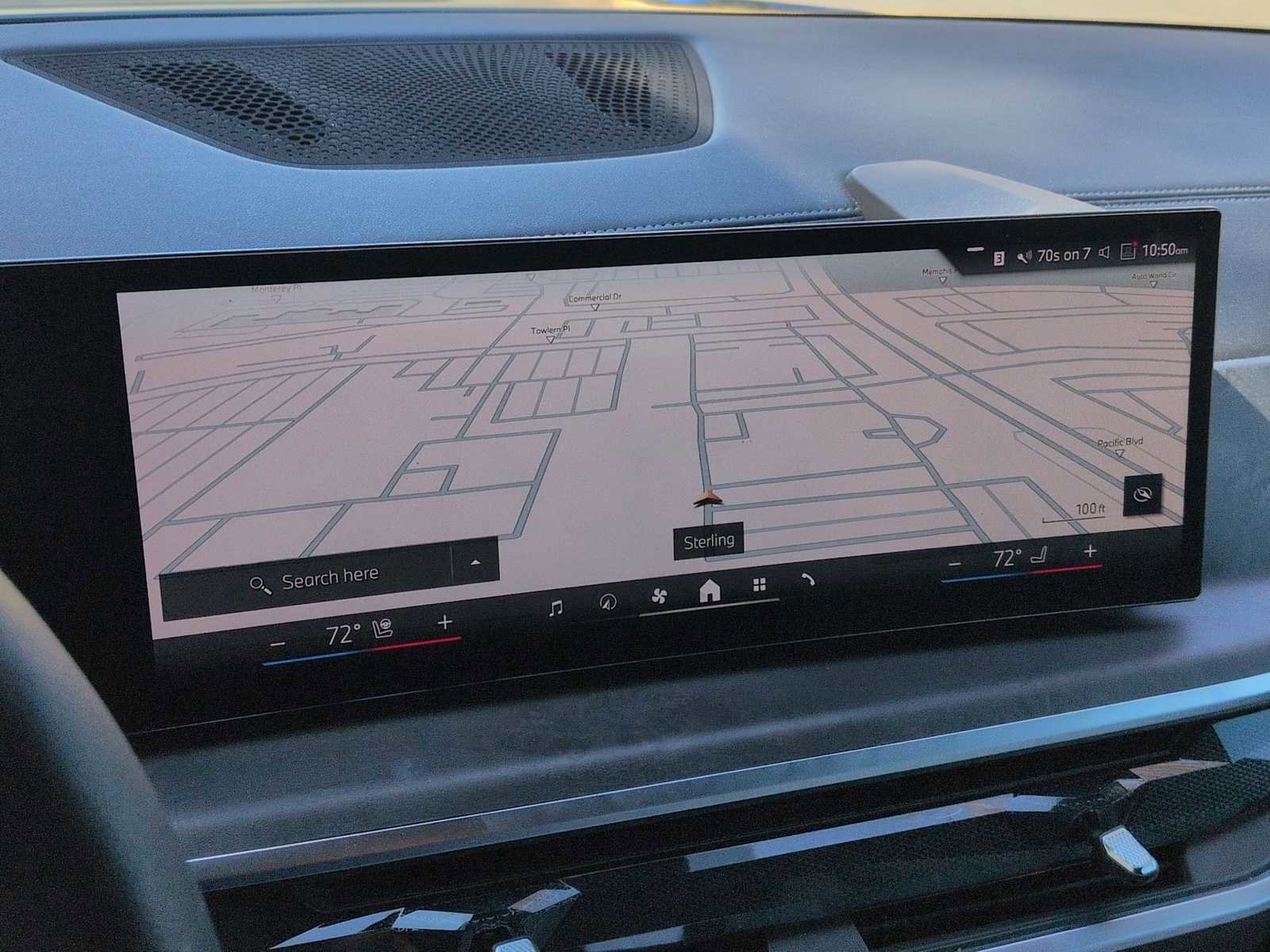 Used 2025 BMW X5 xDrive40i w/ Premium Package image 31