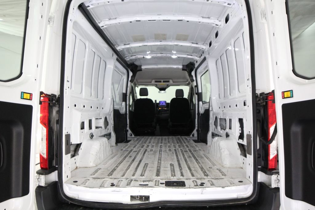 Used 2020 Ford Transit 250 Medium Roof RWD image 23