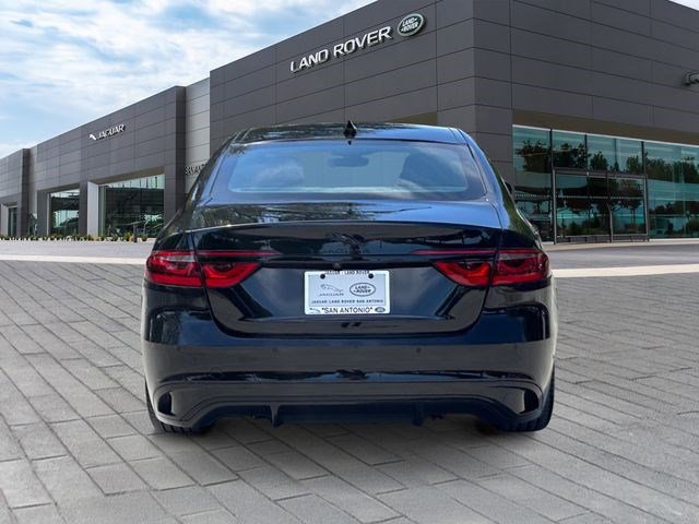 New 2024 Jaguar XF R-Dynamic SE AWD/4WD image 4