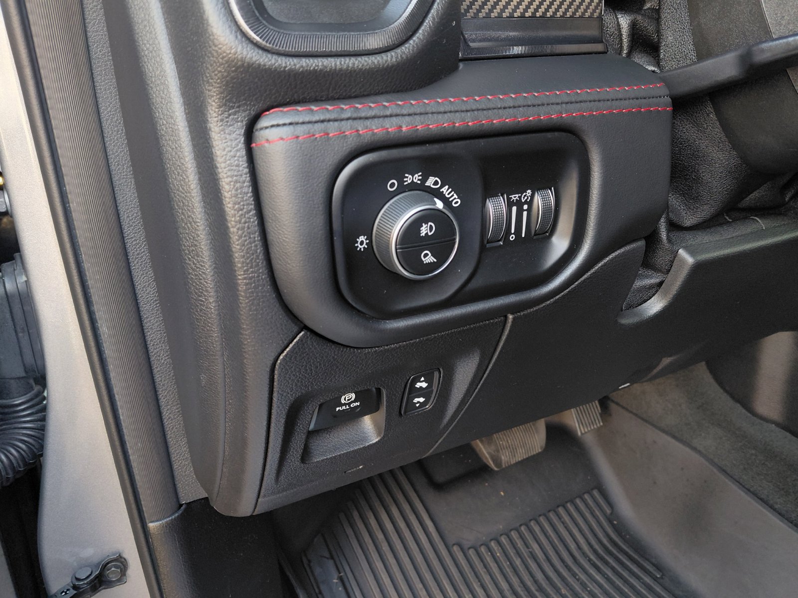Used 2021 RAM 1500 TRX w/ TRX Level 2 Equipment Group AWD/4WD image 31