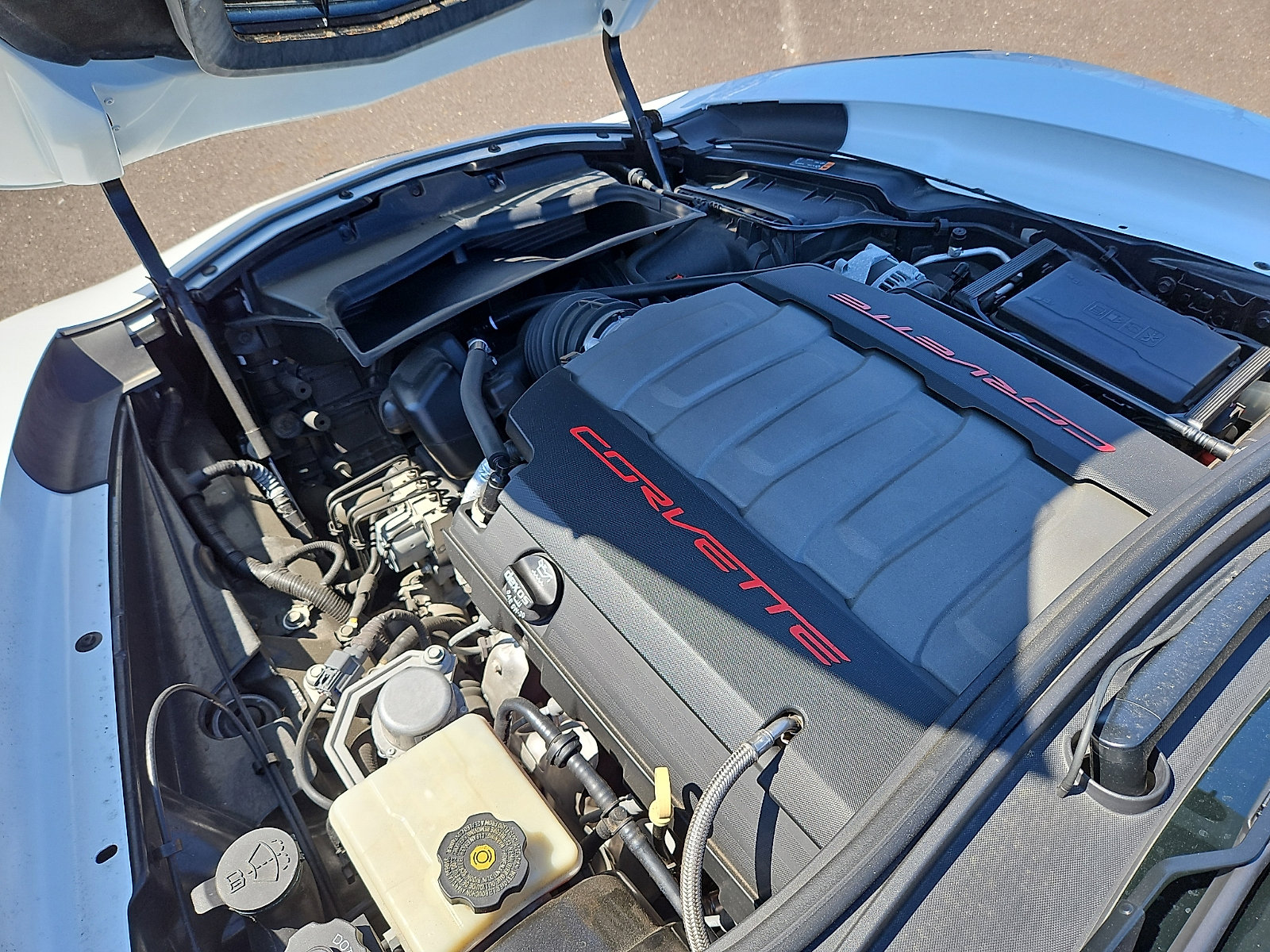 Used 2014 Chevrolet Corvette Stingray Convertible w/ 2LT Preferred Equipment Group image 30