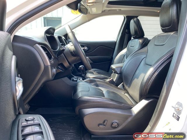 Used 2022 Jeep Cherokee Limited w/ Mopar Interior Package AWD/4WD image 27