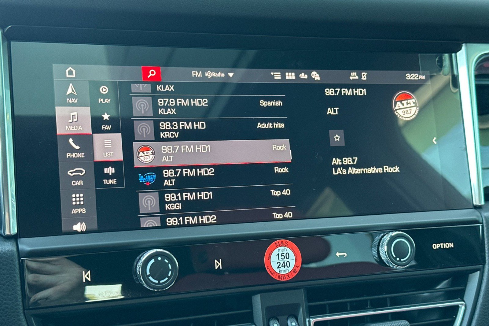 New 2026 Porsche Macan S AWD/4WD image 18