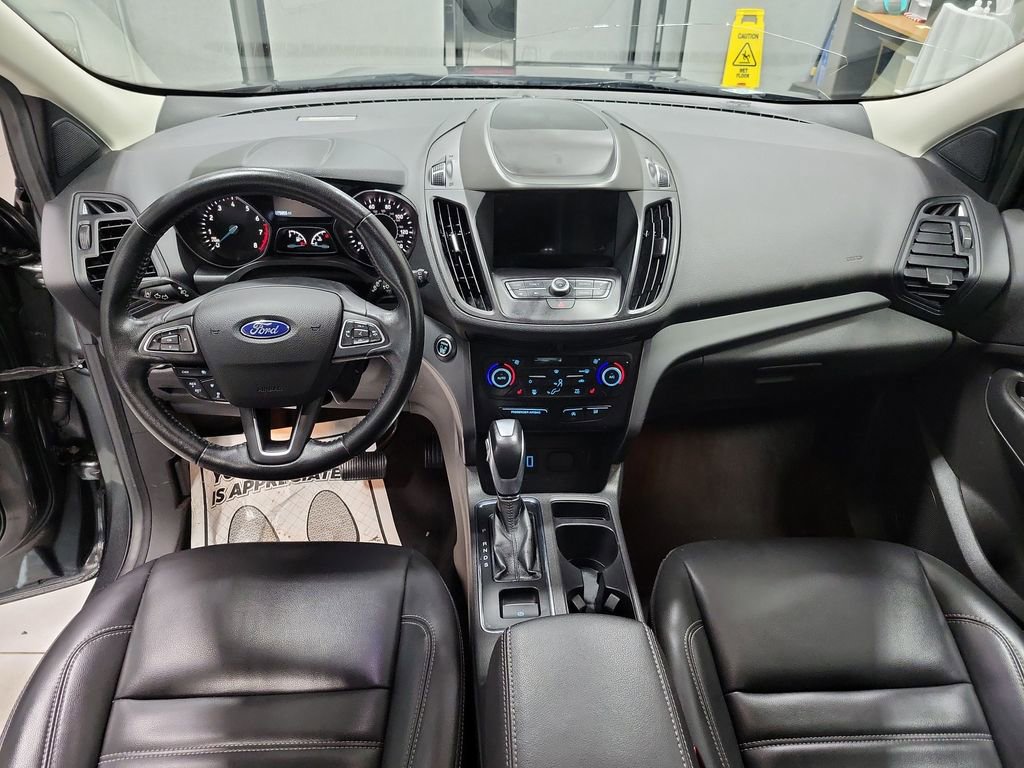 Used 2019 Ford Escape SEL image 33