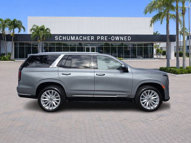 Used 2023 Cadillac Escalade Luxury AWD/4WD image 8
