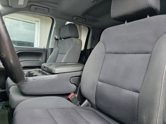 Used 2018 Chevrolet Silverado 1500 LT w/ All Star Edition AWD/4WD image 8